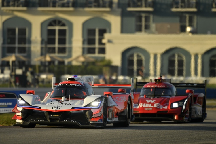 Acura DPi und Cadillac DPi gehören zu den Favoriten bei den 12h Sebring