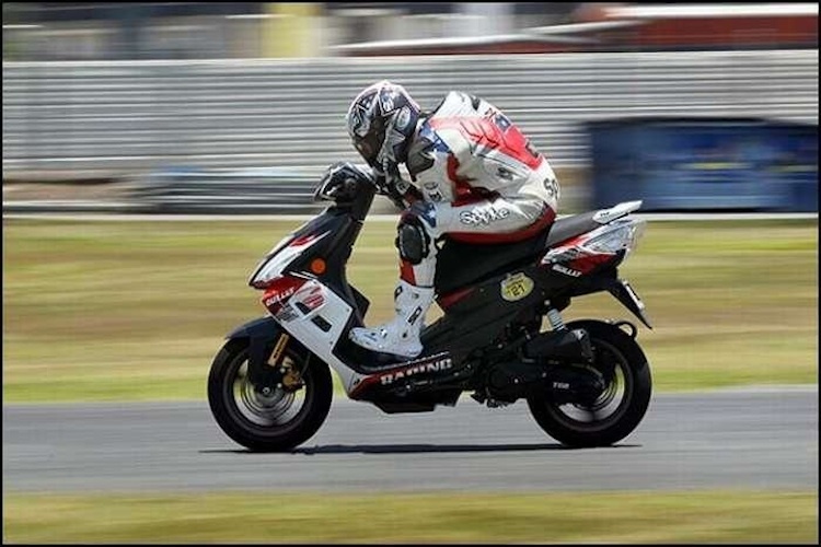 Troy Bayliss gehörte zu den schnelleren Scooter-Piloten – bis zu seinem Sturz