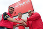 Mahindra-Rennchef S.P. Shukla, Jorge Martinez und Mahindra-CEO Mufaddal Choonia