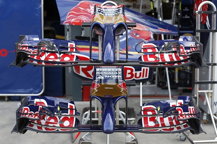 Die neuen Frontflügel vom Toro Rosso Team