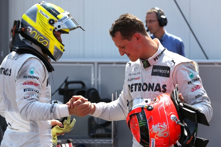 Nico Rosberg gratuliert Michael Schumacher