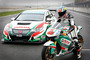 WTTC-Honda-Werksfahrer Tiago Monteiro gegen MotoGP-Pilot Jack Miller