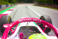 Grausames Pech für Mick Schumacher – der Feuerlöscher ging los
