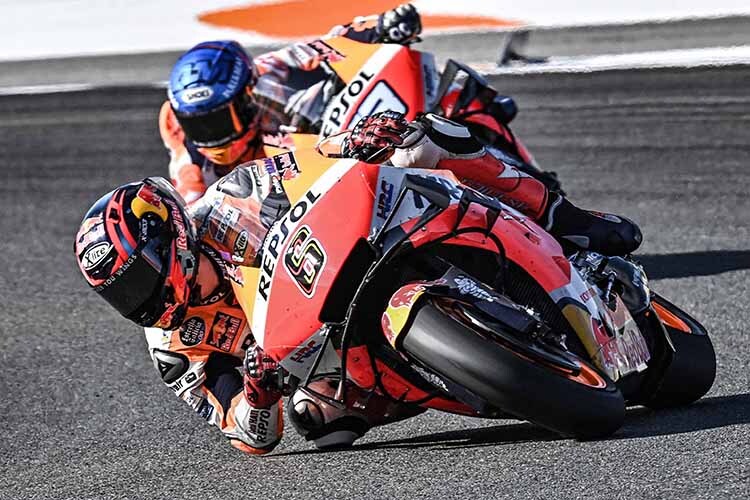 Stefan Bradl (6) überholte seinen Teamgefährten Alex Márquez