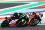 Michael Rinaldi vor Jonathan Rea