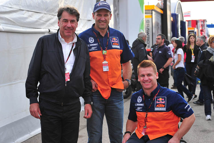 Beim Valencia-GP: Stefan Pierer, Heinz Kinigadner und KTM-Sportchef Pit Beirer