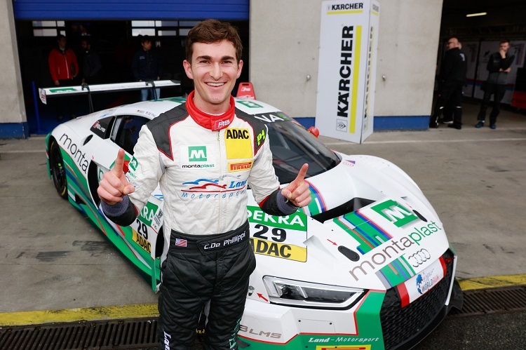 Connor De Phillippi vor seinem Audi R8 LMS