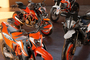 Viele KTM-Händler haben den Schauraum voll