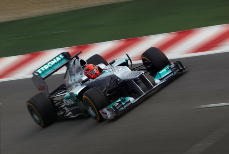 Michael Schumacher beim Roll-out in Silverstone