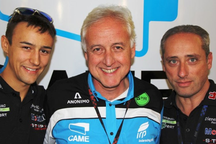 Randy Krummenacher, Iodaracing-Chef Giampiero Sacchi und Daniele Da Ninno