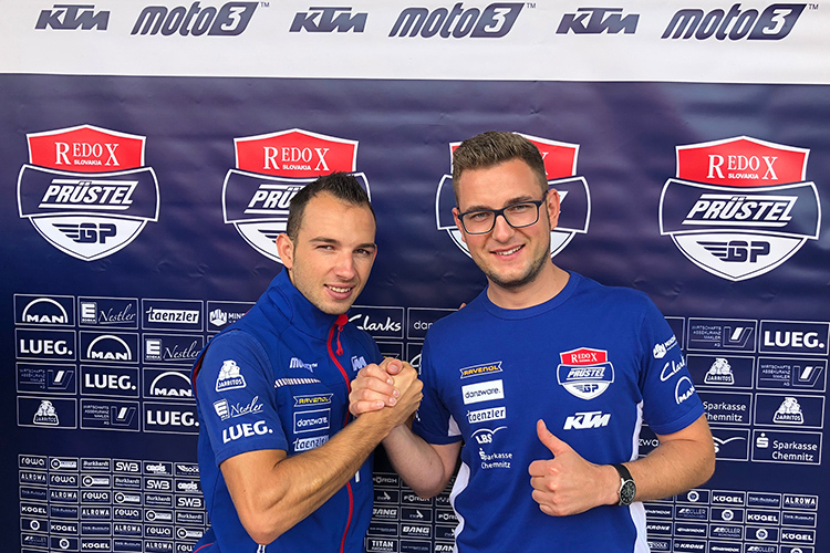 Jakub Kornfeil und Teamchef Florian Prüstel