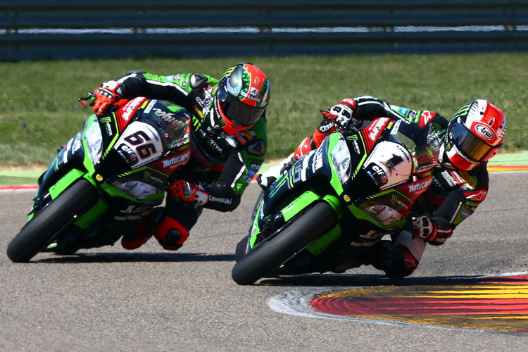 Die Kawasaki-Werkspiloten Tom Sykes (66) und Jonathan Rea (1)