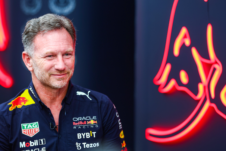 Red Bull Racing-Teamchef Christian Horner mahnte nach dem Qualifying in Abu Dhabi: «Es gibt noch eine Menge zu tun»