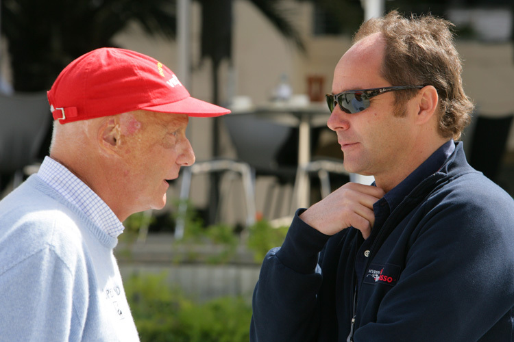 Niki Lauda und Gerhard Berger freuen sich über die Rückkehr ihres Heim-GP