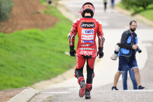 Die Körpersprache von Pecco Bagnaia verrät alles)