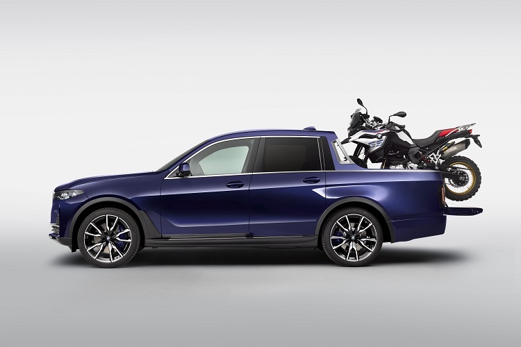 Für wetterunabhängige Transportaufgabenmit einem gewissen Zeitdruck wäre der BMW X7 Pick-up ideal