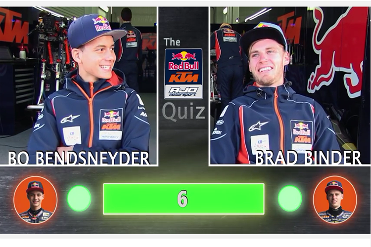 Bo Bendsneyder und Brad Binder beim Ajo-Quiz