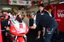Misano-GP: Remy Gardner, rechts Jochen und Stefan Kiefer