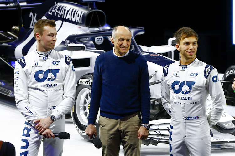 Franz Tost mit seinen Piloten Daniil Kvyat und Pierre Gasly