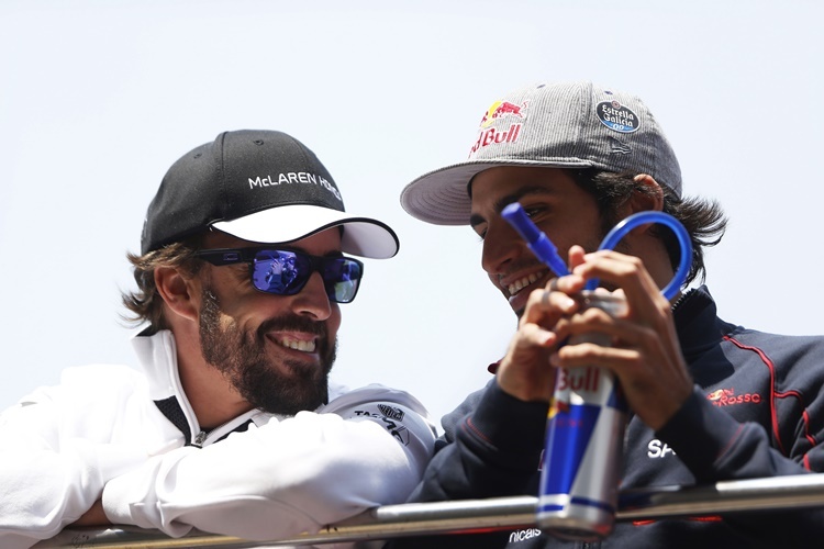 Fernando Alonso und Carlos Sainz jun.