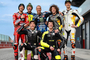 Die VR46-Familie: Bagnaia, Rossi, Morbidelli, Bezzecchi und Marini sowie Migno und Vietti (vorne)