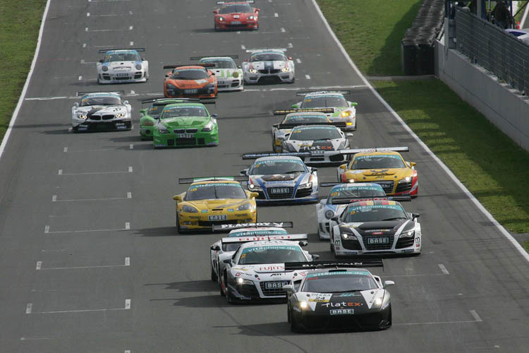 Im GT Masters geht 2011 richtig die Post ab