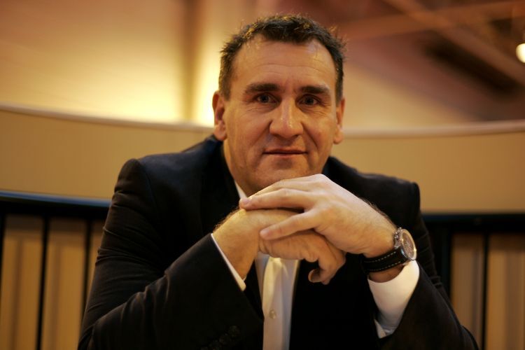 Simon Gillett gibt sich selbstsicher