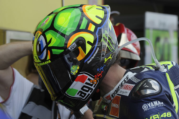 Valentino Rossi mit seinem AGV-Helm in Mugello
