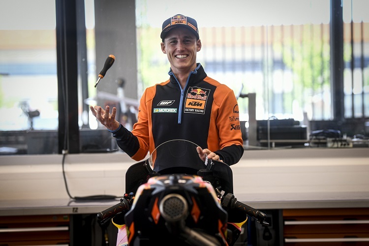 Red-Bull-KTM-Werksfahrer Pol Espargaró legte selbst Hand an