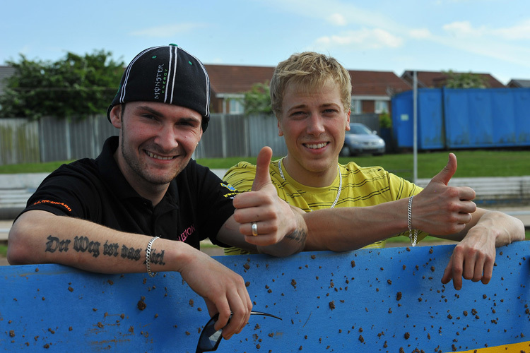 Kevin Wölbert (li.) und Tobias Busch