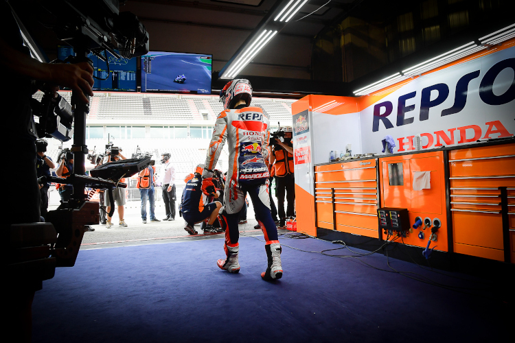 Marc Márquez sorgte für einen Medienauflauf vor der Repsol-Box