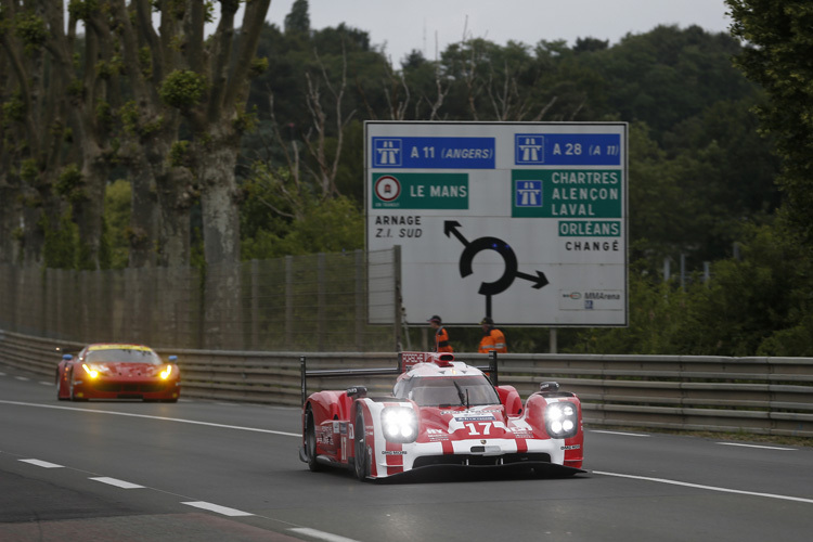 Der rote Porsche machte beim Testtag das Tempo