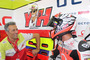 Crew-Chief Giacomo Guidotti mit Yonny Hernandez