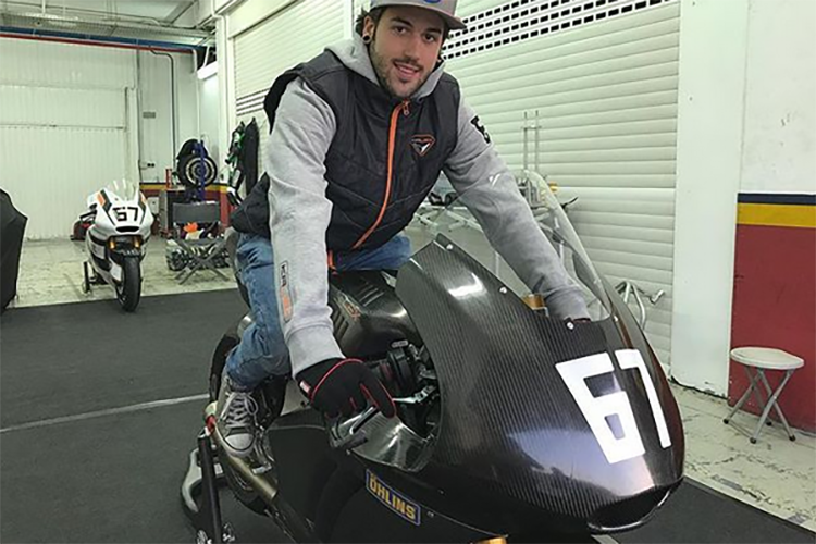 Jesko Raffin auf der Kalex mit Triumph-Motor in Valencia