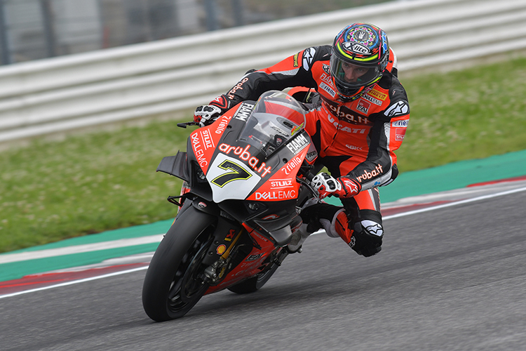 Chaz Davies driftete in Misano ordentlich