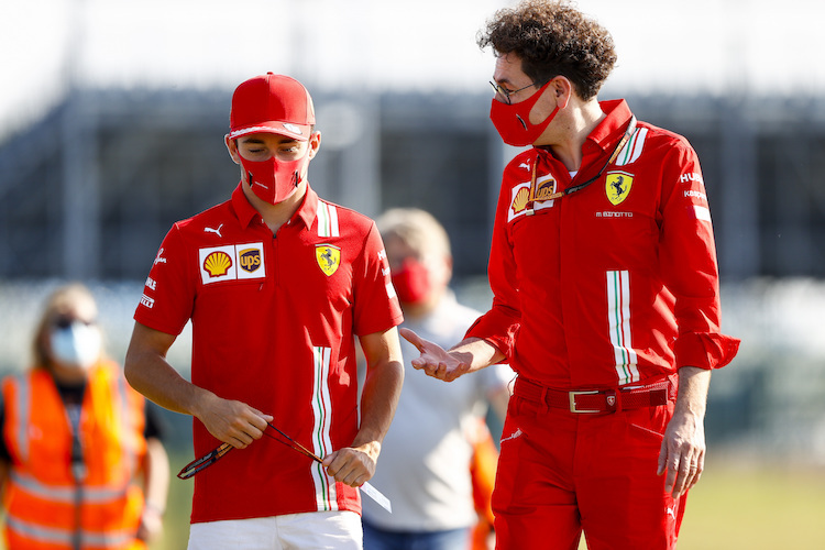 Charles Leclerc und Mattia Binotto