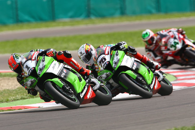 Das Duell Tom Sykes (1) vs. Loris Baz (76) wird uns dieses Jahr beschäftigen