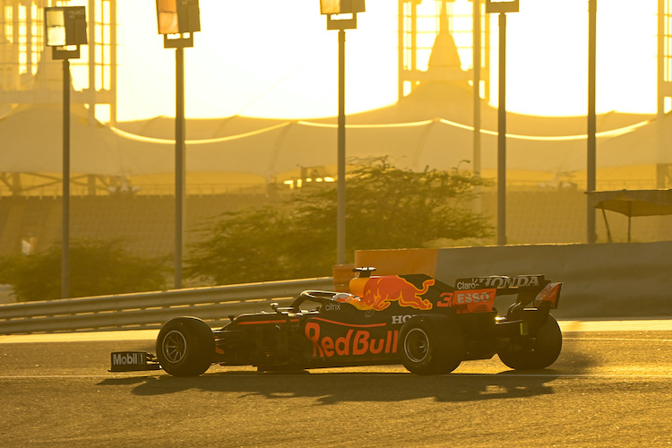 Max Verstappen war beim Wintertest in Bahrain der Schnellste 