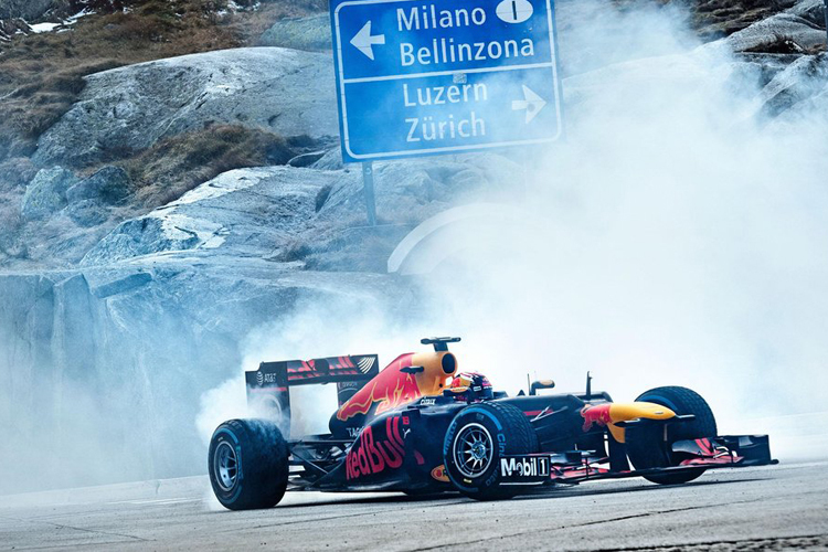 Sébastien Buemi lässt es qualmen