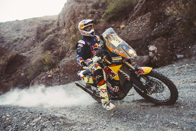 Dakar-Spitzenreiter Toby Price (Red Bull KTM) auf der achten Etappe am Montag