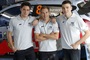 Thierry Neuville (li.), Chris Atkinson, Hayden Paddon