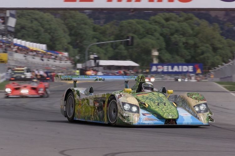 Legendär: Audi R8 «Crocodile» in mit McNish in Adelaide 2000