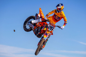 Jorge Prado bereitet sich auf den Saisonbeginn im Januar vor)