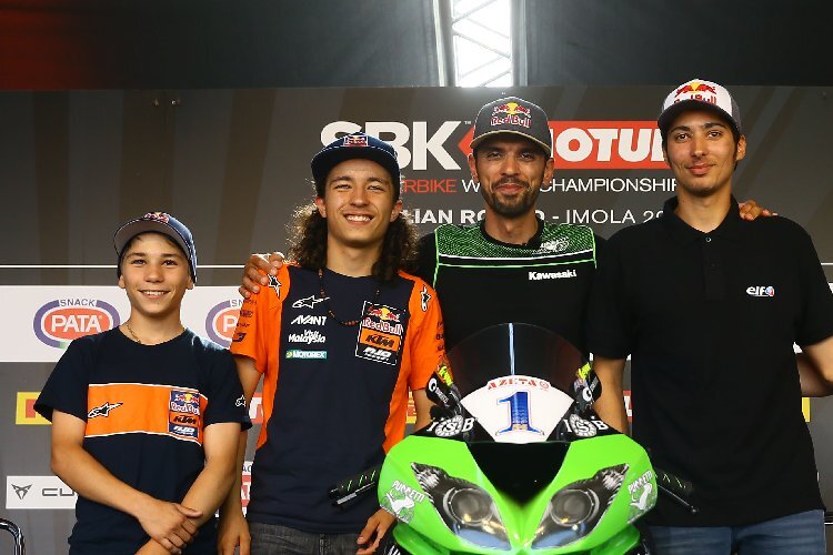 Kenan Sofuoglu mit seinen Schützlingen