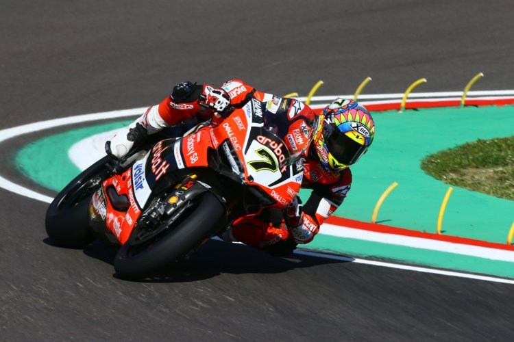 Chaz Davies mit der Ducati Panigale R: 0,5 sec vor Kawasaki