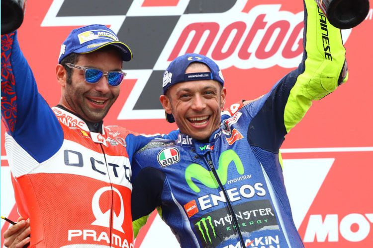 Zwei glückliche Italiener in Assen: Petrucci und Rossi