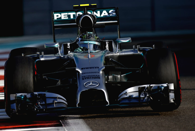 Nico Rosberg sicherte sich mit 1:40,480 min die Pole-Position zum entscheidenden letzten WM-Duell gegen seinen Teamkollegen Lewis Hamilton