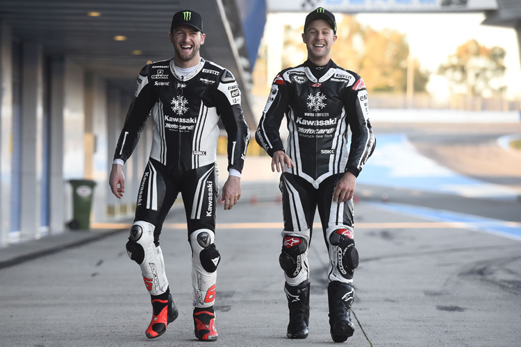 Das Kawasaki-Werksteam mit Tom Sykes (li.) und Jonathan Rea