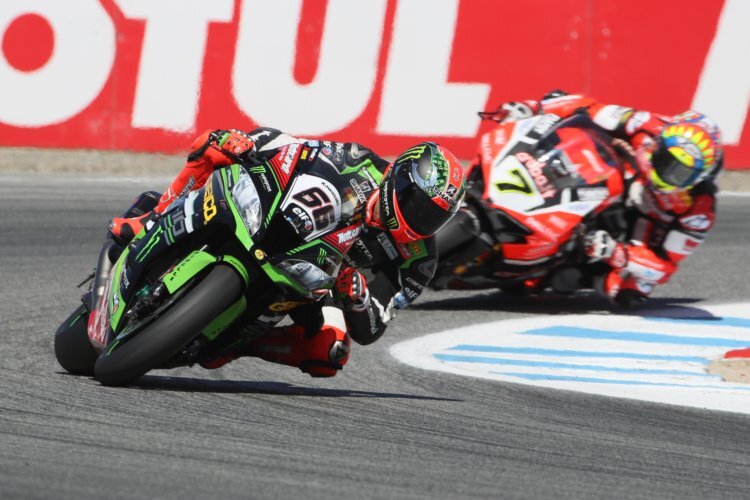 Tom Sykes verwies alle Gegner auf die Plätze