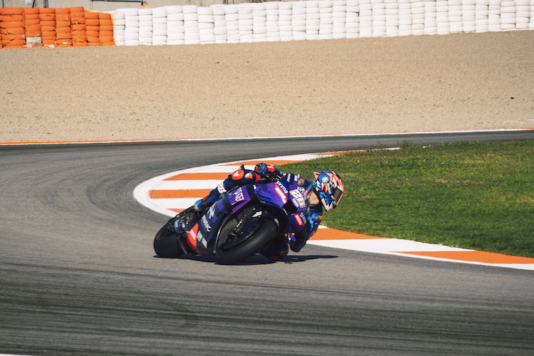 Izan Guevara auf der Yamaha M1